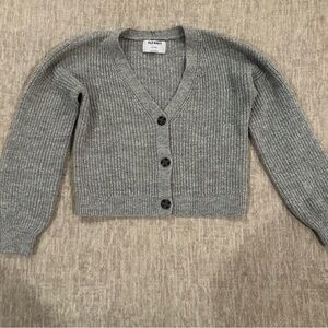 Cozy Gray Knit Sweater Crop Top from Old Navy - Youth XL (14-16) - Like New